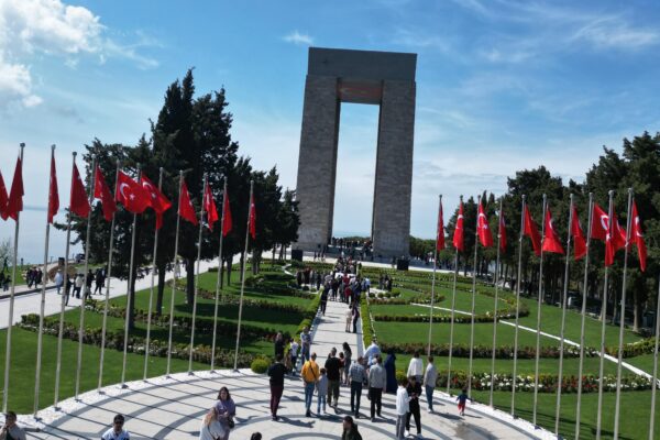 Tarihi Gelibolu Yarımadası’nda bayram yoğunluğu yaşandı haberi