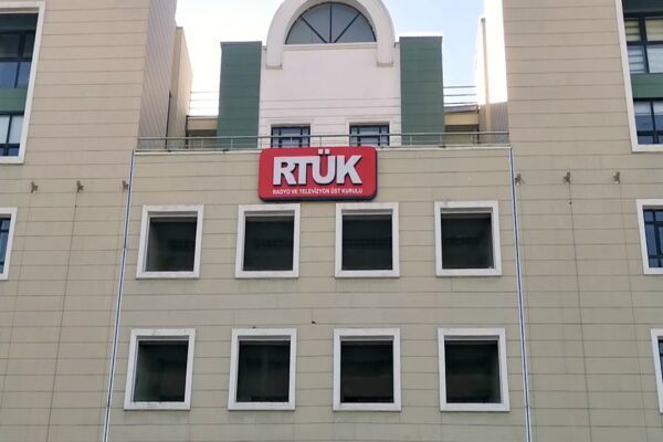 PKK’nın Silah Bırakması Sonrası RTÜK, Kanalları Uyardı
