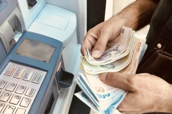 Emeklilere 27.000 TL’ye Varan Promosyon! Hangi Banka Ne Kadar Ödüyor?