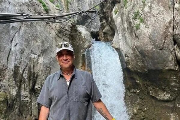 Yeşilçam Oyuncusu Mehmet Serdar Sulukahya Bıçaklandı