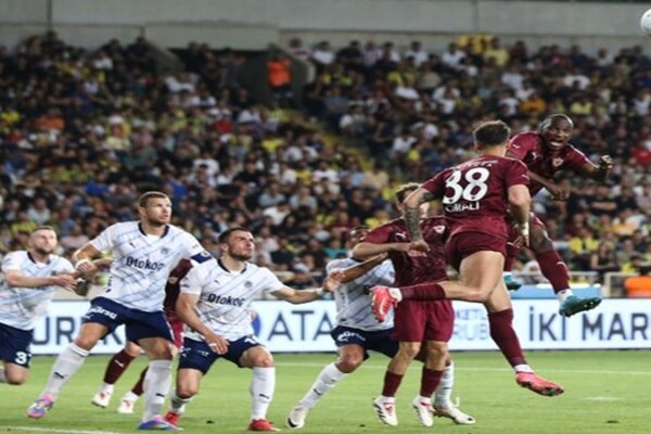 Hatayspor, Fenerbahçe’yi 4-2 Yendi
