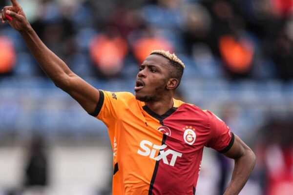 Osimhen’den Galatasaray’a Sürpriz Karar: Menajerine Talimat Verdi