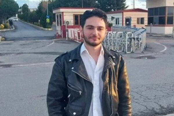 Gazeteci Furkan Karabay Şafak Baskınıyla Gözaltına Alındı