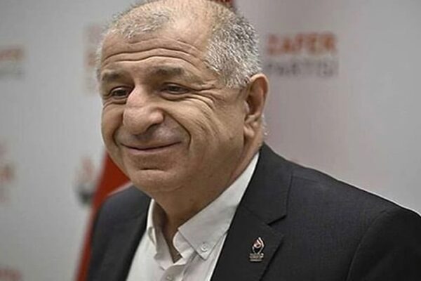 Ümit Özdağ’ın Hastanede Olması Nedeniyle Bugünkü Duruşma Ertelendi
