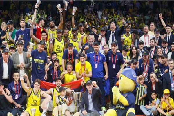 Fenerbahçe Beko Şampiyonluk Kutlaması İçin İstanbul’da Kapatılacak Yollar Açıklandı