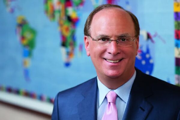 Larry Fink Küresel Ekonomi Hakkında Güvence Verdi