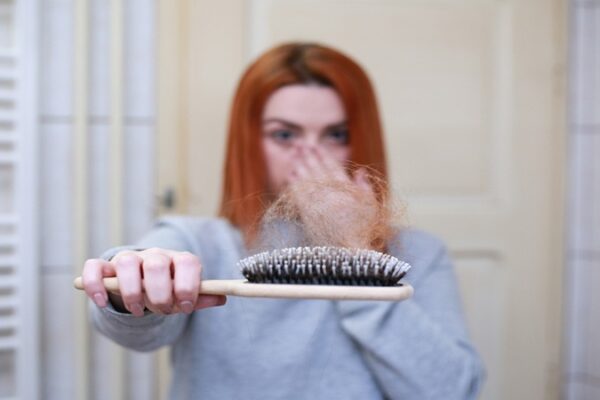 Saç Dökülmesine İyi Gelen Doğal Besinler Nelerdir?