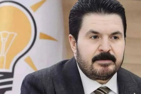 Savcı Sayan, Parti İçinde Gündem Yaratan İsimsiz İfşaatlar Yaptı