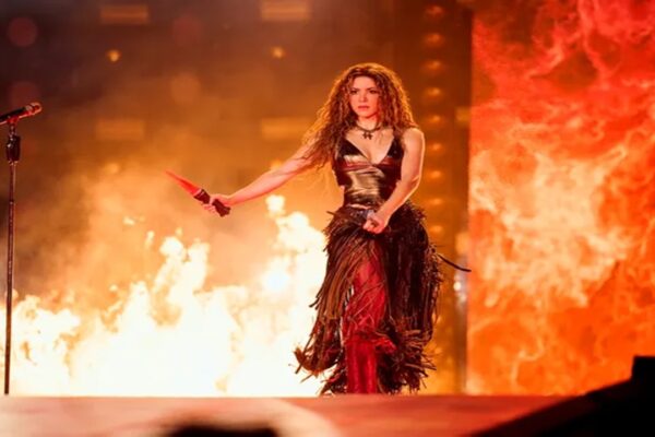 Shakira Yeni Turu İle Kuzey Amerika’ya Merhaba Dedi