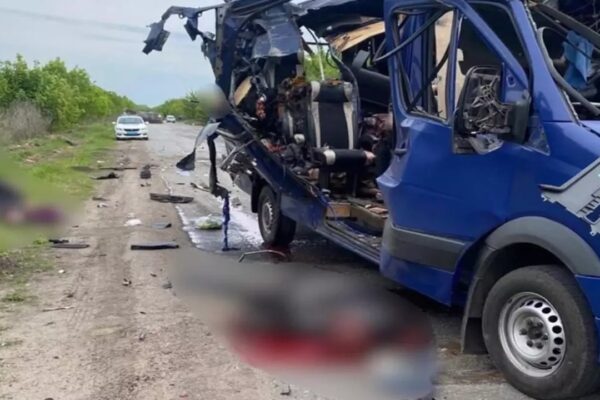 Ukrayna’da Sivillere Saldırı: Barış Anlaşması Sonrası 9 Kişi Öldü