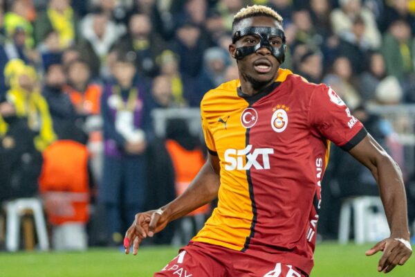 Osimhen Son Dakika Haberi! Galatasaray’la Anlaştı mı?