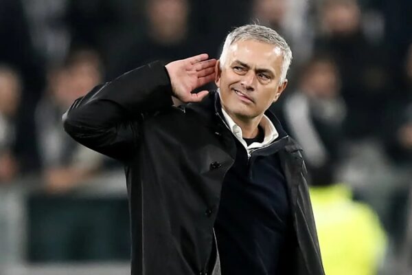 Jose Mourinho, Portekiz Milli Takımı Teknik Direktörlüğü İçin Ön Anlaşma Yaptı