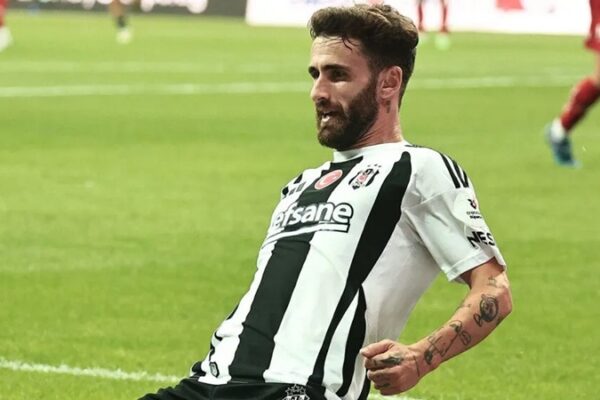 Fulham, Beşiktaş’ın Yıldızı Rafa Silva İçin 10 Milyon Euro’luk Teklif Sunacak