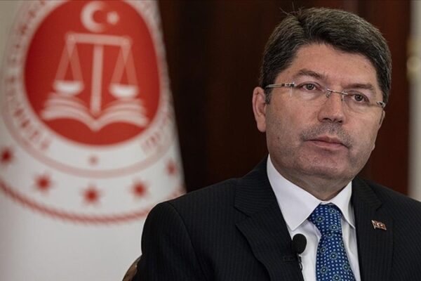 Yılmaz Tunç 10. Yargı Paketi’ni Değerlendirdi