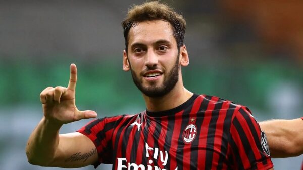 Hakan Çalhanoğlu’nun Babasından Galatasaray’a Destek