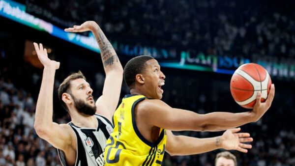 Fenerbahçe Beko ve Beşiktaş Fibabanka Şampiyonluk İçin Dördüncü Randevuda