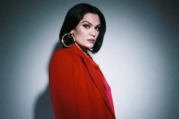 Meme Kanseri Tedavisi Gören Jessie J’den Sağlık Durumu İle İlgili Açıklama