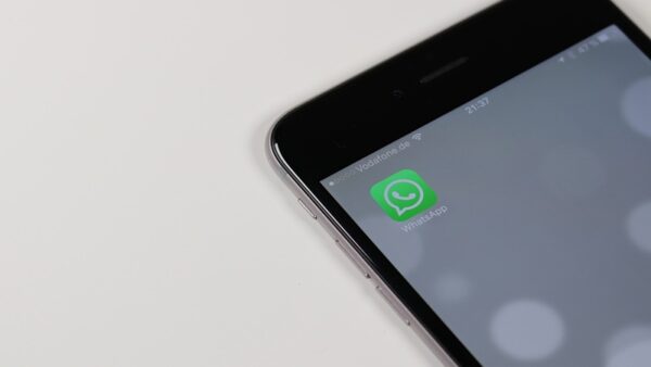 WhatsApp’a Yapay Zekâ Destekli Mesaj Özetleme Özelliği Geliyor