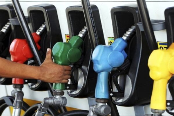 26 Haziran’da Benzin ve Motorin Fiyatları Düşecek