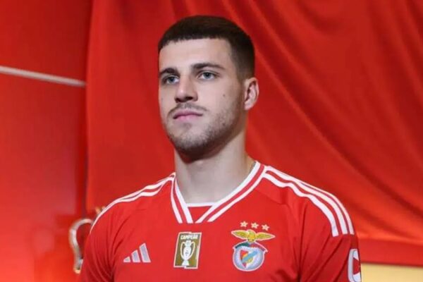 Beşiktaş’tan İlk Hamle: David Jurasek Kadroya Katıldı