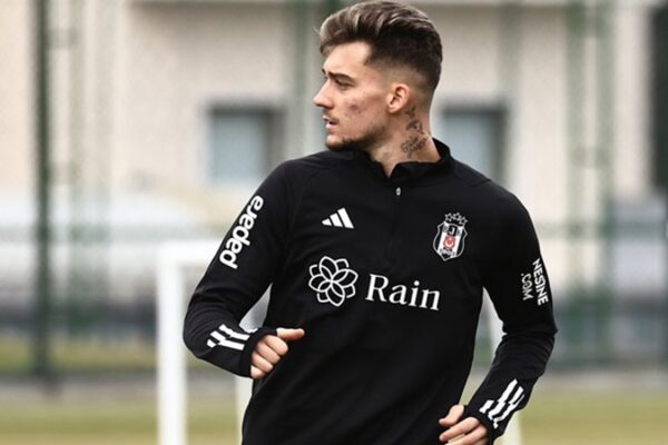 Beşiktaş’ta Ernest Muçi Ayrılık Talebini Resmen İletti