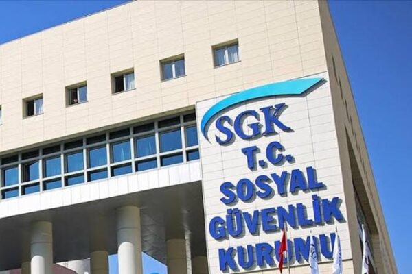 SGK’dan Gurbetçilere Müjde: Türk Soylulara Sağlık Sigortası İmkanı