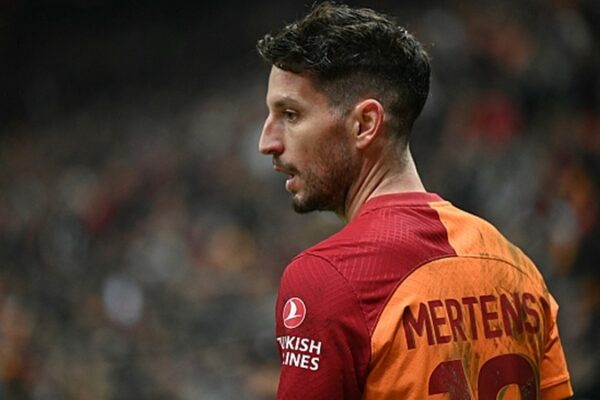 Dries Mertens, Galatasaray’dan Ayrılarak Belçika’ya Döndü