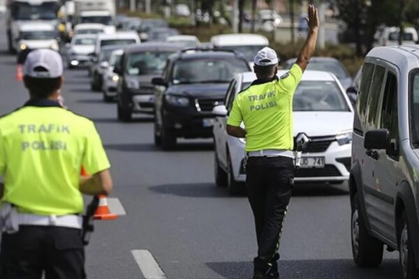 Kurban Bayramı Trafik Tedbirleri Açıklandı: İşte Yasaklı Güzergâhlar ve Tarihler
