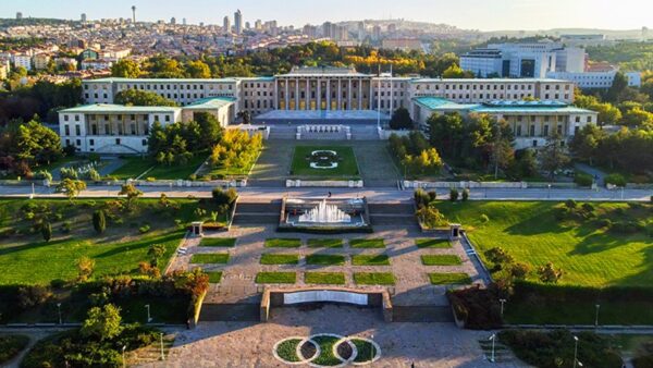TBMM Haftayı Yoğun Bir Gündemle Açıyor: İşte Öne Çıkan Konular