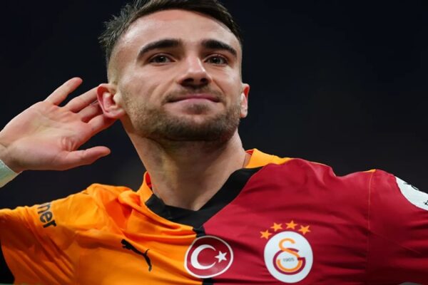 Yunus Akgün Galatasaray ile 4 Yıllık Yeni Sözleşme İmzalıyor