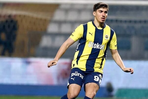 Fenerbahçe, Yusuf Akçiçek İçin Yüksek Bonservis Teklifi Aldı
