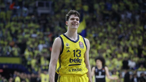 Fenerbahçe Beko, Tarık Biberovic ile Yeni Sözleşme İmzaladı