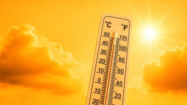 Valilikten Sıcaklık Uyarısı: 11-16 Saatleri Arasında Dışarı Çıkmayın