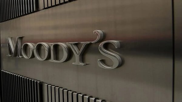 Moody’s, Türkiye’nin Kredi Notunu Yükseltti