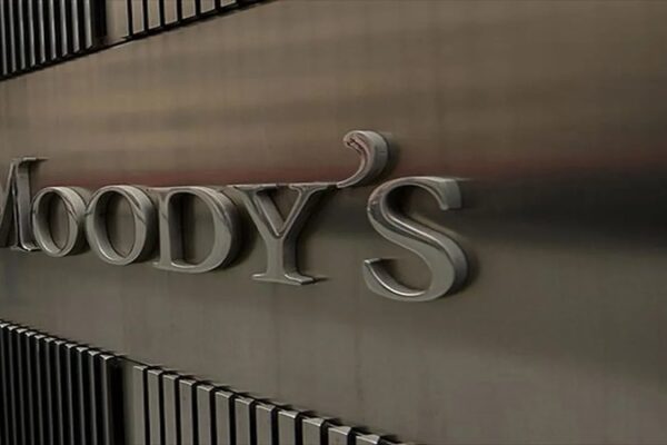 Moody’s, Türkiye’nin Kredi Notunu Yükseltti