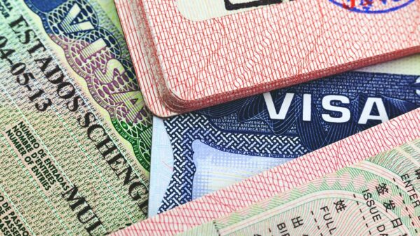 Bulgaristan, Türk Vatandaşlarına Uzun Süreli Turist Vizesi Vermeye Başladı