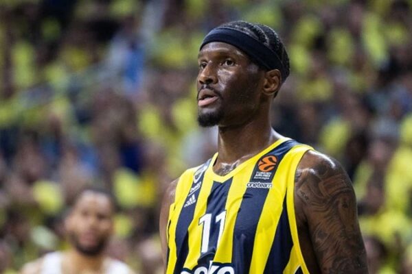 Fenerbahçe Beko’dan Ayrılan Nigel Hayes-Davis NBA’ye Gidiyor