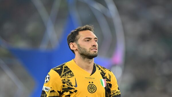 Marotta ve Lautaro’dan Hakan Çalhanoğlu Çıkışı: Ayrılık Kapıda mı?