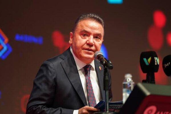 Antalya Büyükşehir Belediye Başkanı Muhittin Böcek Hakkında Tutuklama Talebi