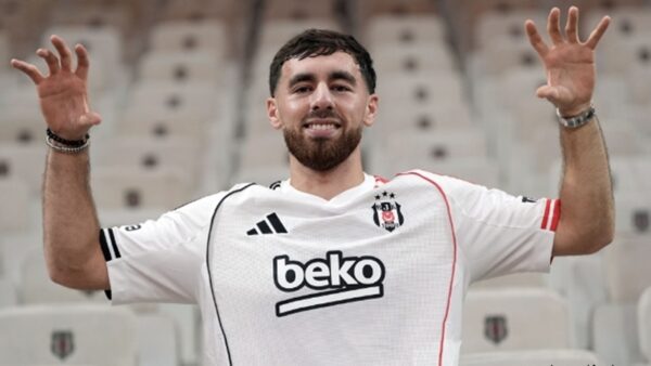 Orkun Kökçü: “Beşiktaş Formasıyla Sahaya Çıkmak İçin Sabırsızlanıyorum”