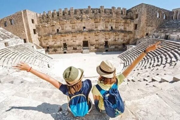 Gençlere Ücretsiz Tatil Fırsatı: Seyahatsever Başvuruları Başladı