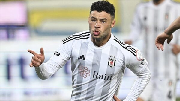 Beşiktaş, Oxlade-Chamberlain ile Yollarını Ayırdı