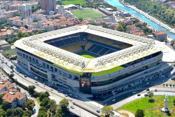 Fenerbahçe ile Chobani Arasında Dev Sponsorluk Anlaşması