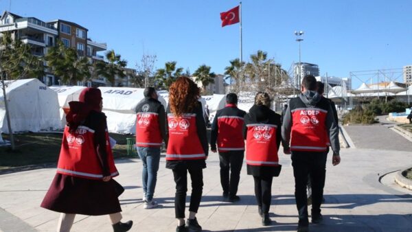 129 Bini Aşkın Afet Mağduruna Psikososyal Destek Sunuldu