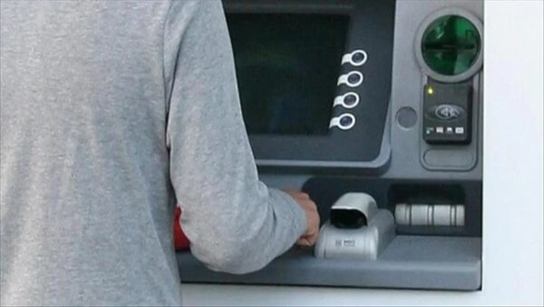 ATM Para Yatırma Limitlerinde Yeni Düzenleme Yapıldı