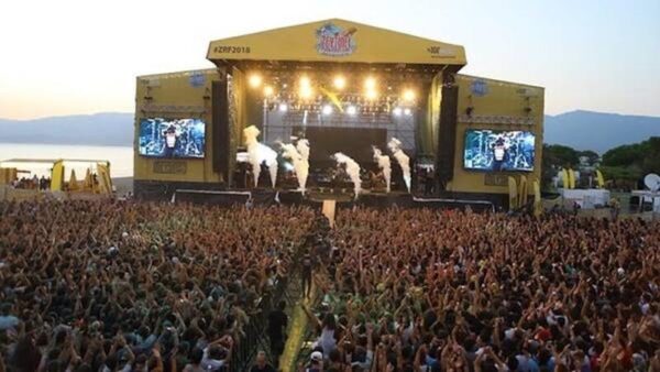 Zeytinli Rock Festivali İstanbul’da Başlıyor: Hangi Gün Hangi Sanatçılar Sahne Alacak?