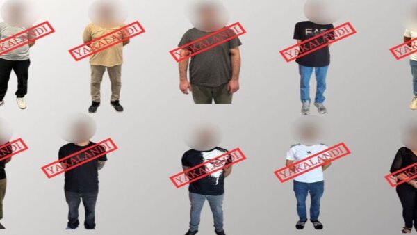 Yurt Dışına Kaçan 10 Suçlu Uluslararası Operasyonla Türkiye’ye Getirildi