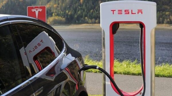 Tesla Araçlara “Düşük Güç Modu” Geliyor