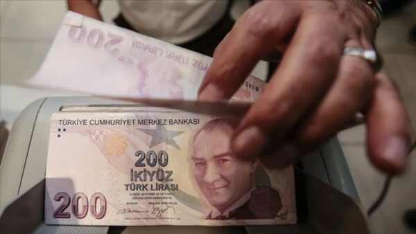 Emeklilere Çifte Promosyon Fırsatı: Bankalar Arasında Rekabet Kızıştı