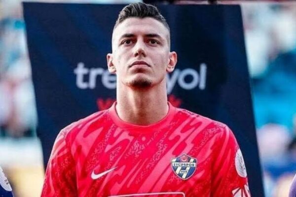 Berke Özer, Lille’e Transfer İçin Fransa Yolunda
